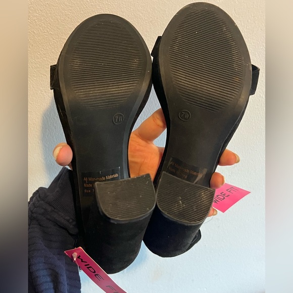 Size 7 WIDE - Fashion Nova - Your Biggest Fan Heels - Black - Picture 5 of 9